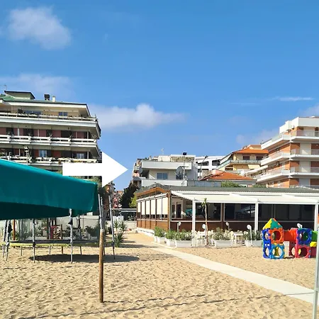 Apartamento Lungomare Urban Pescara Exterior foto